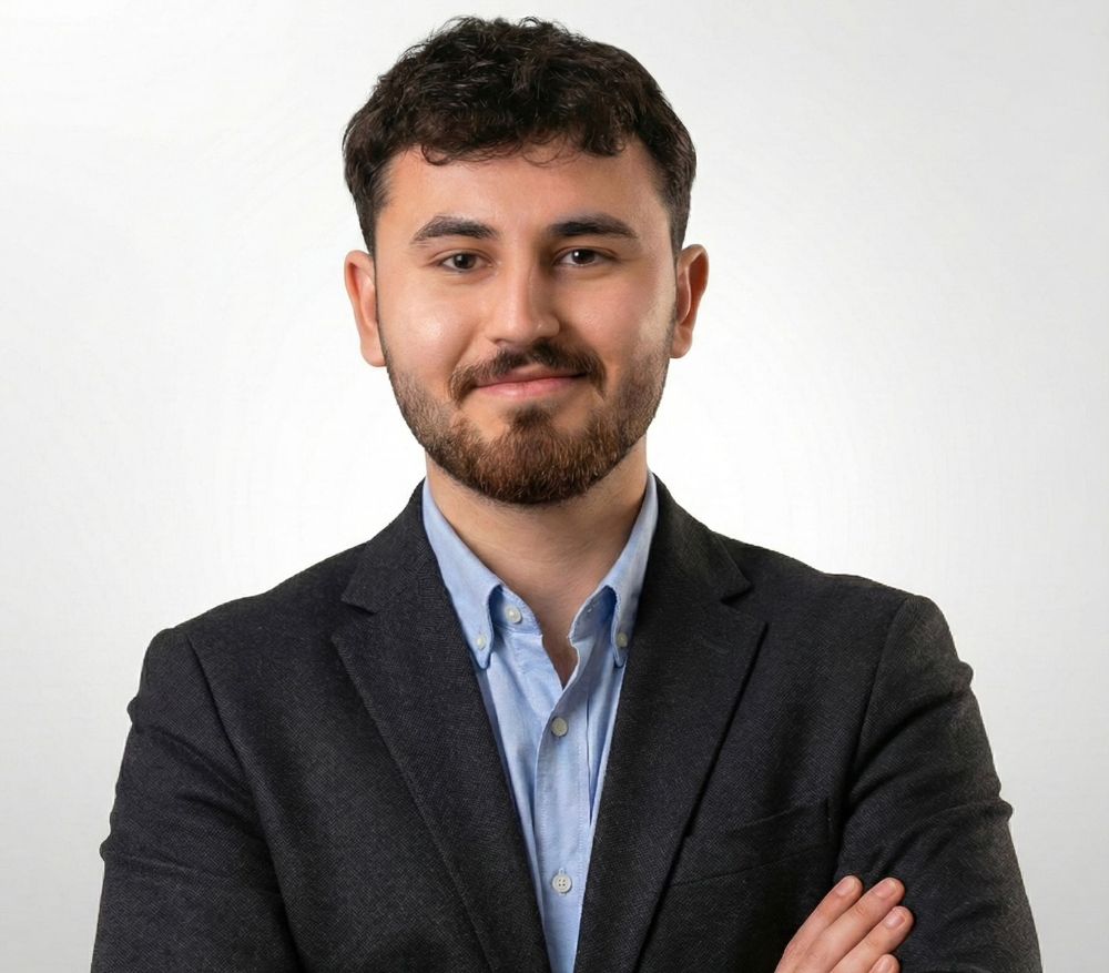 Uzm. Psk. Ali Özdemir