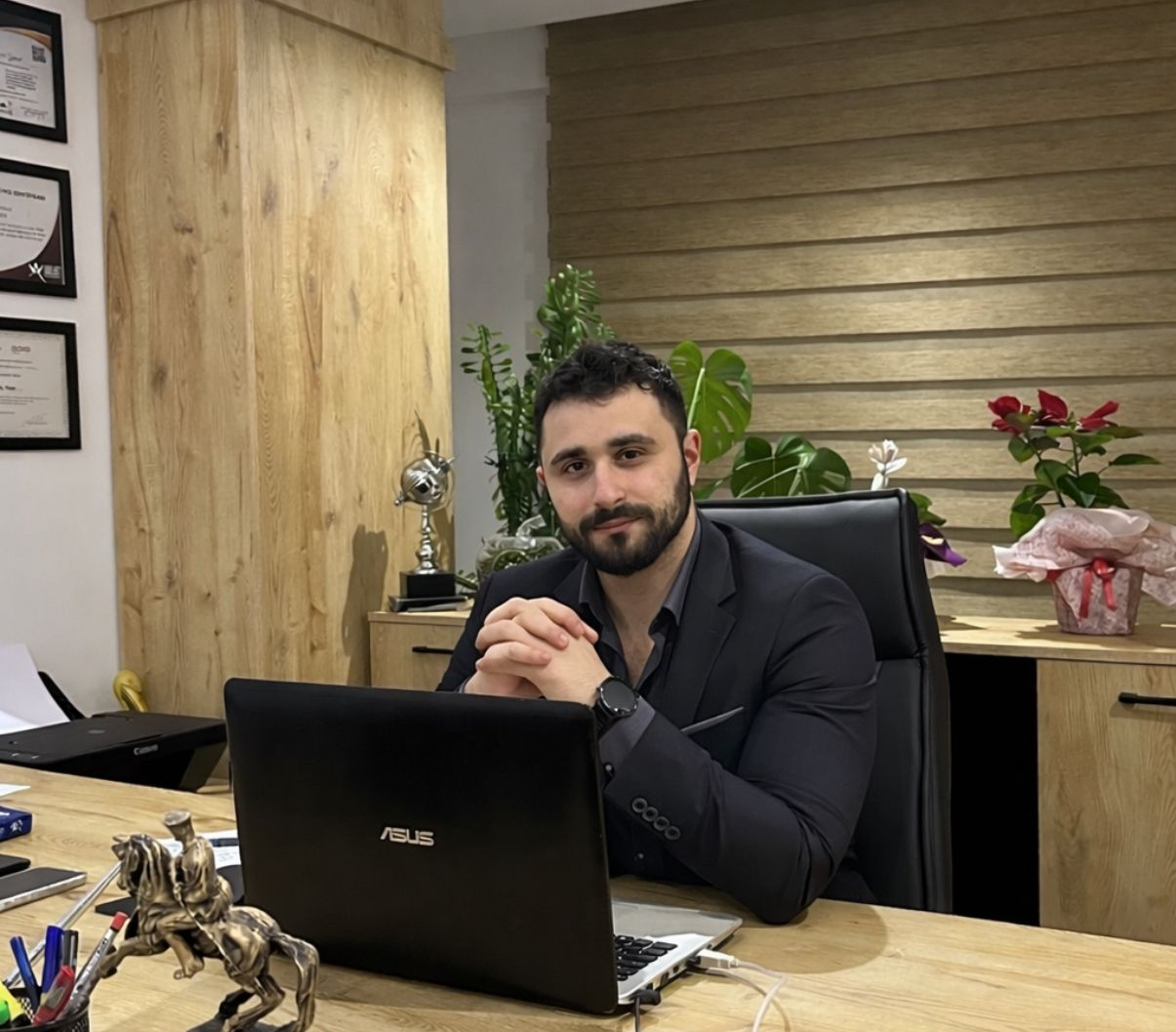 Uzm. Klnk. Psk. Rıza Berk Yüksel