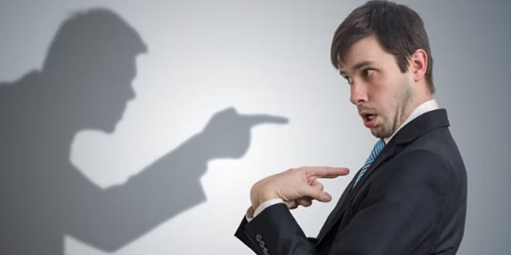 Kendimizi Neden Suçlarız